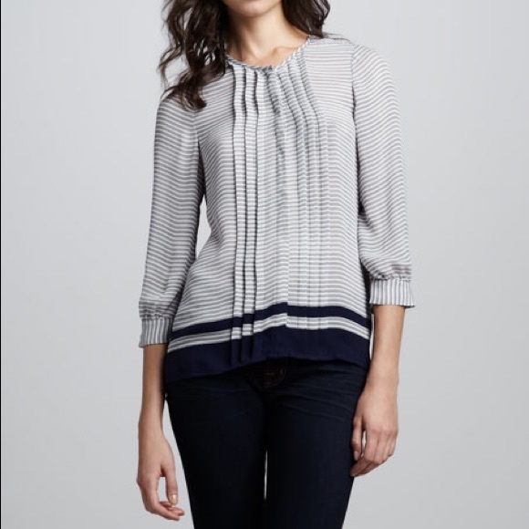 Joie Modine silk top - Picture 6 of 6