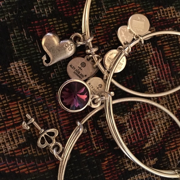 Bracelets - Picture 2 of 3