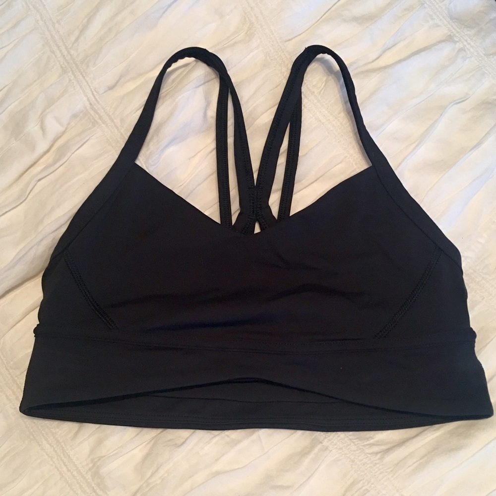 Lululemon sports bra