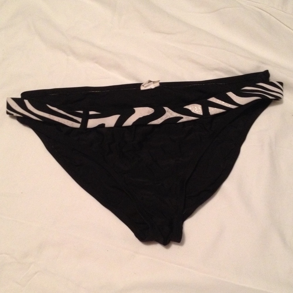 Black bikini with zebra belt (silver accents)