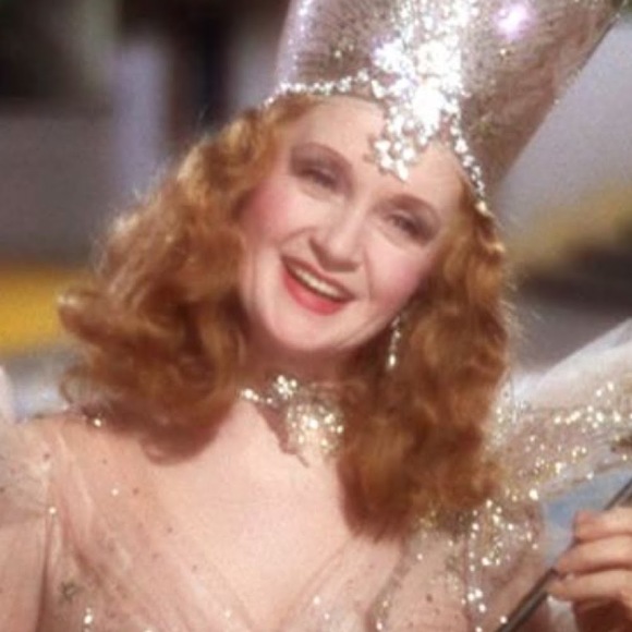 Meet your Posher, Jeff’s High Maintenance Girl, aka Betty Lynn - Picture 2 of 2