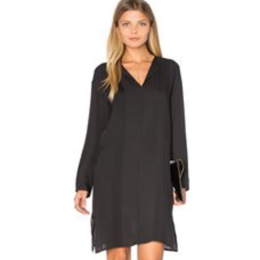 ✨Vince Silk Tunic Dress✨