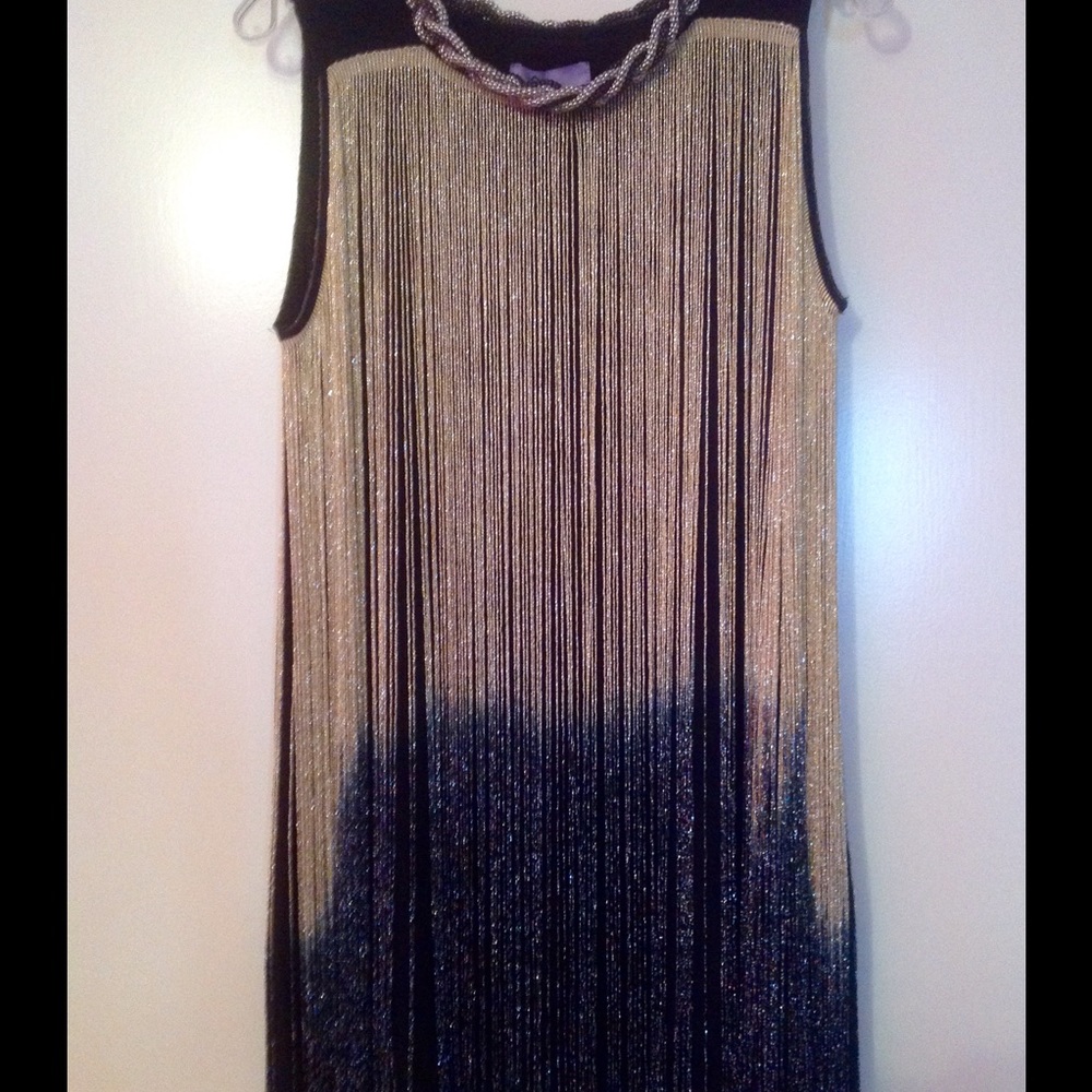 🎉❤️HP🎉💐6/10🎉❤️Black and gold fringes dress