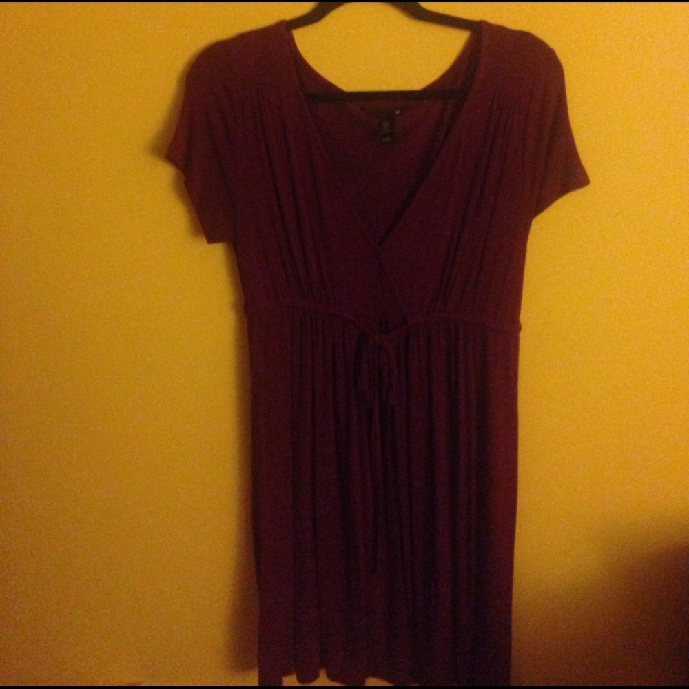 Plum colored short sleeve H&M dress!