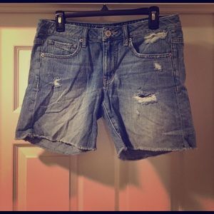 American Eagle Tom-Girl Short, medium wash, 6