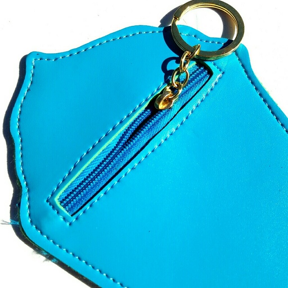 cupcake coin purse key chain - Picture 2 of 2