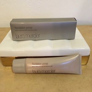 Laura Mercier Foundation Primer