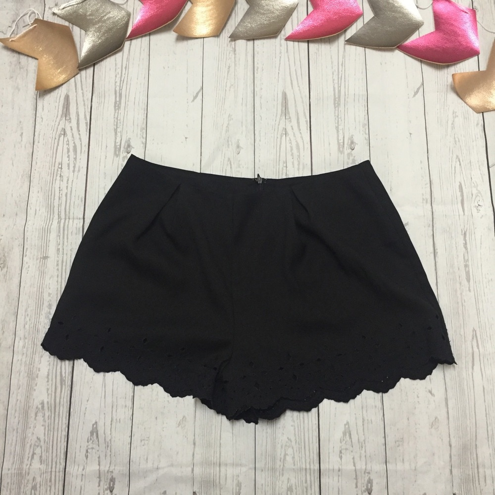 SALE | Harper| black shorts