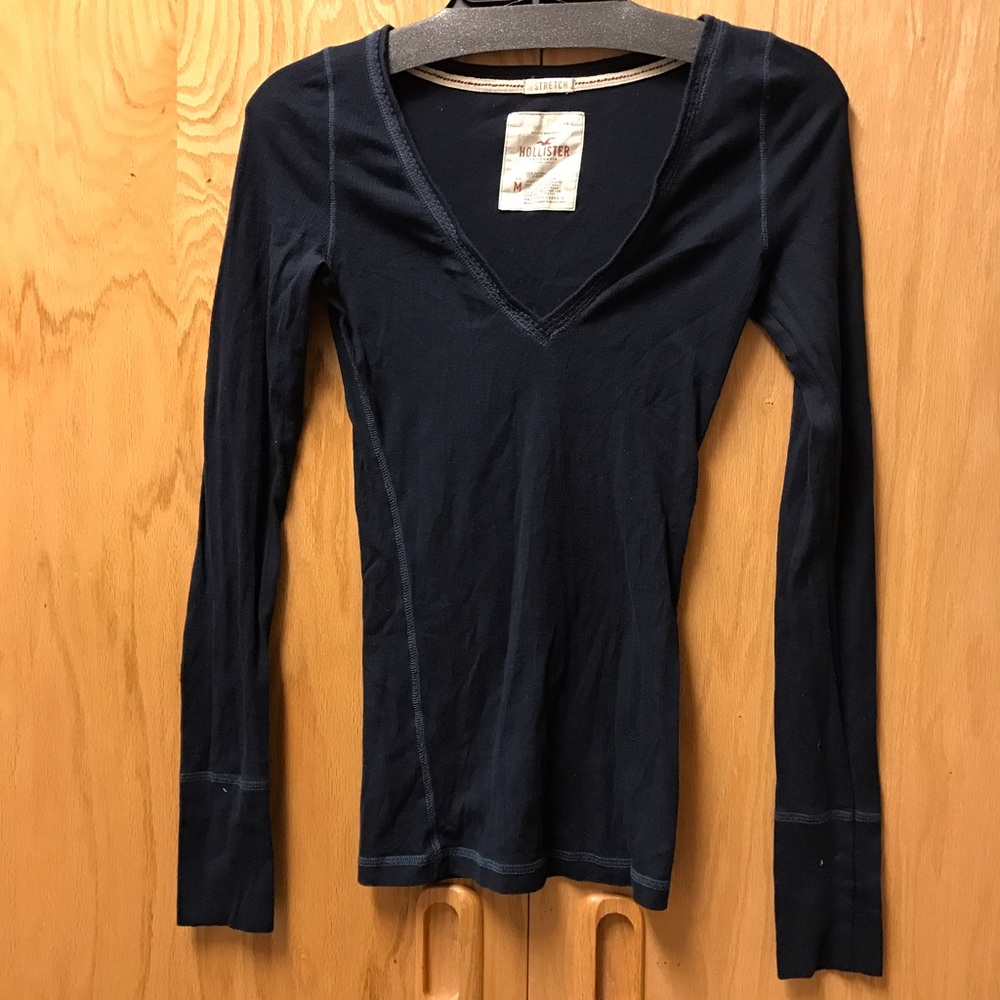Navy Hollister long sleeve tee