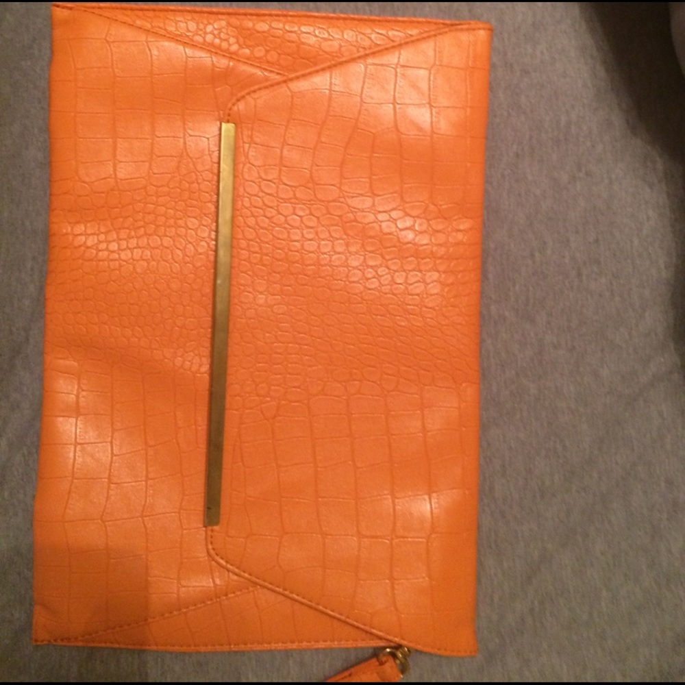 Laptop case/wristlet