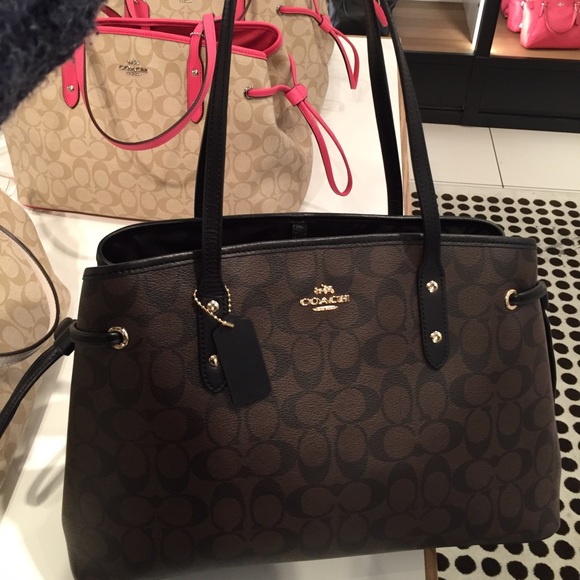 coach carryall drawstring