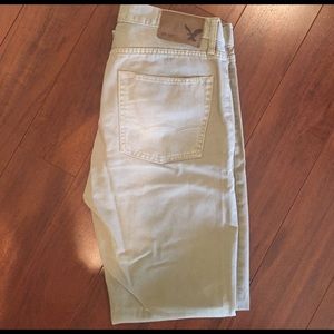 American Eagle Original Straight khakis. 32x32