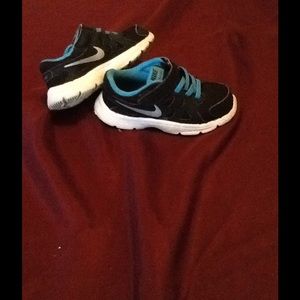 Nike toddler boy- size 9