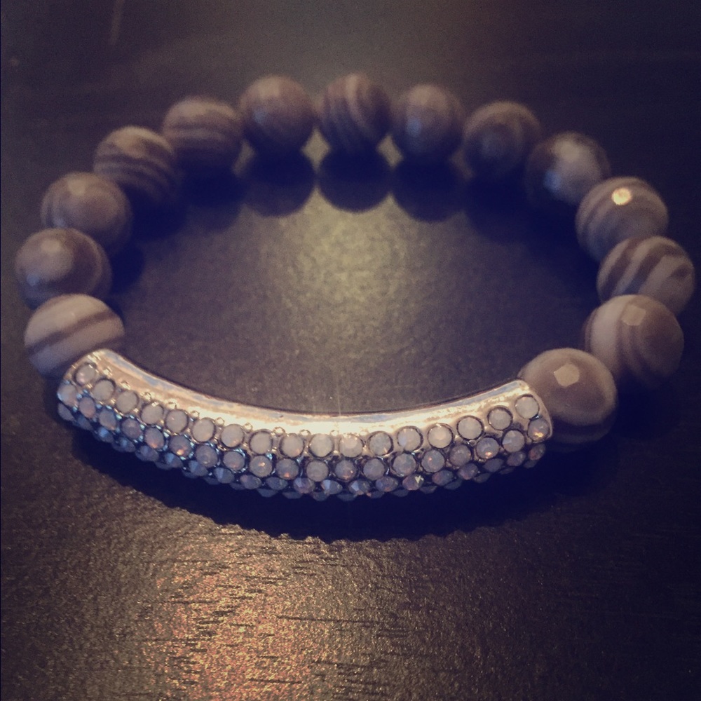 Express gray bracelet with rhinestones - Picture 1 of 1
