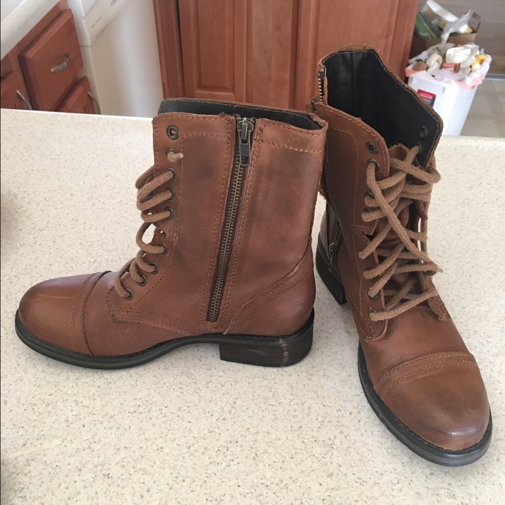 Steve Madden boots