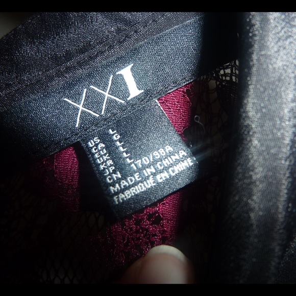 XXI Wine Lace top w/ Peter Pan Collar **Size L** - Picture 2 of 6