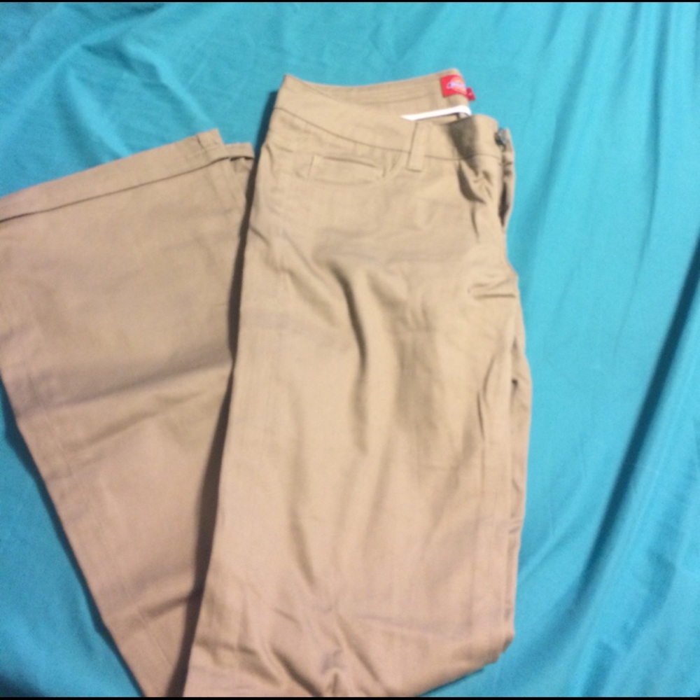 NWOT khaki work pants