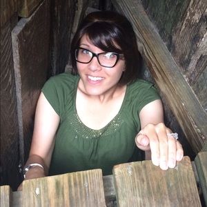 Meet your Posher, Lisa