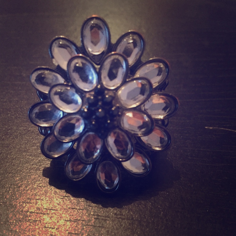 Flower ring