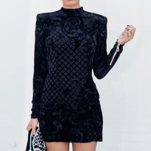 NWT Balmain x H&M Black Velvet Dress. Size 6 US
