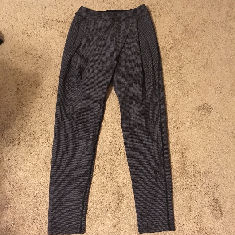 Lululemon haram pants Sz 2