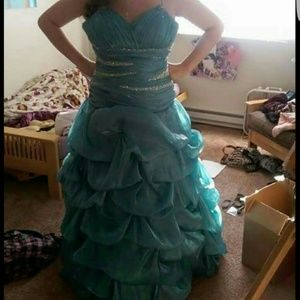 Prom dress