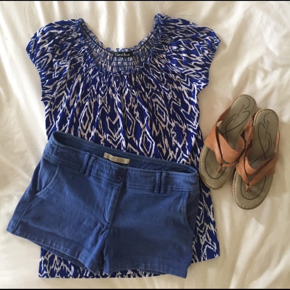 LOVE CULTURE Blue Shorts Size L