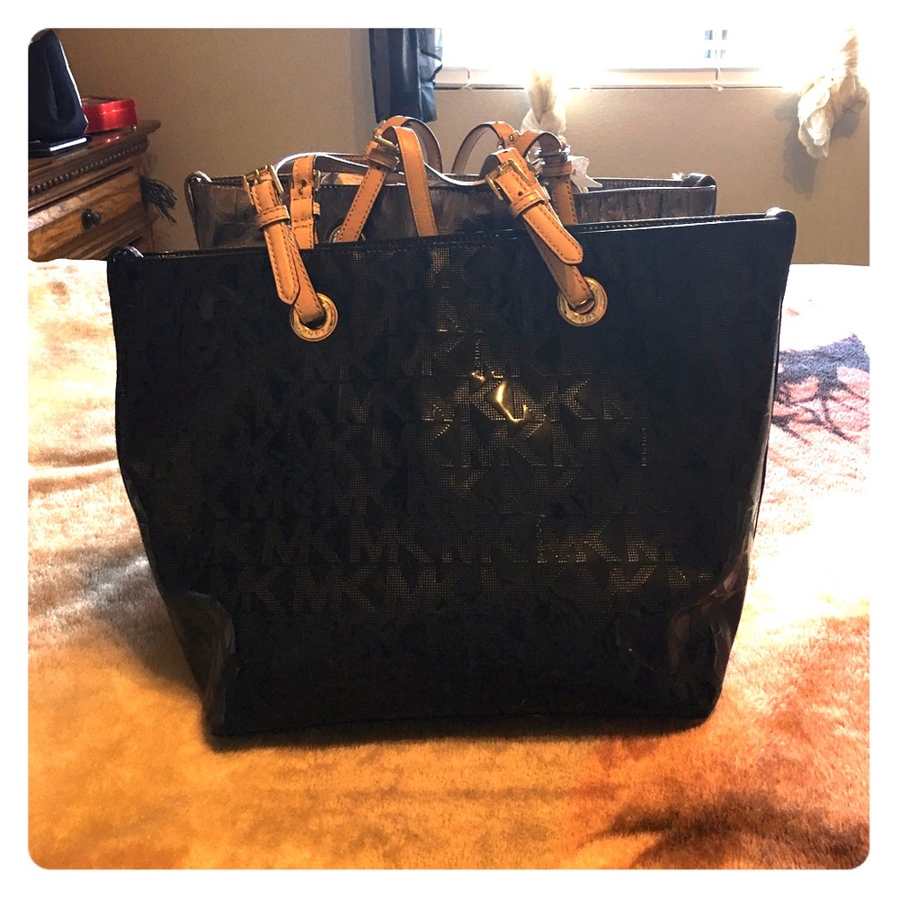 Sold Michael Kor bag