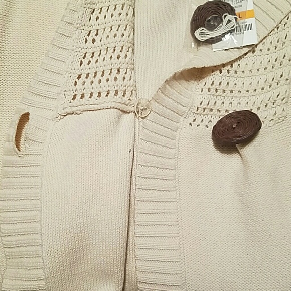 Hooded Cocoon Sweater - Picture 4 of 4