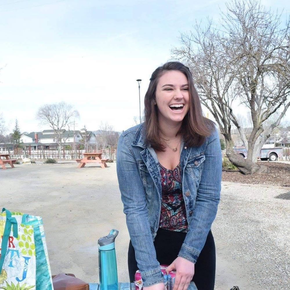 Meet your Posher, Lauren