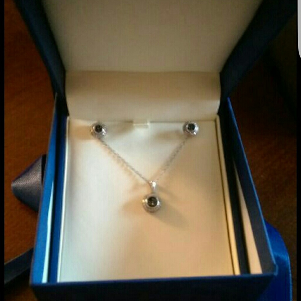 Black and white diamond earrings and necklace set