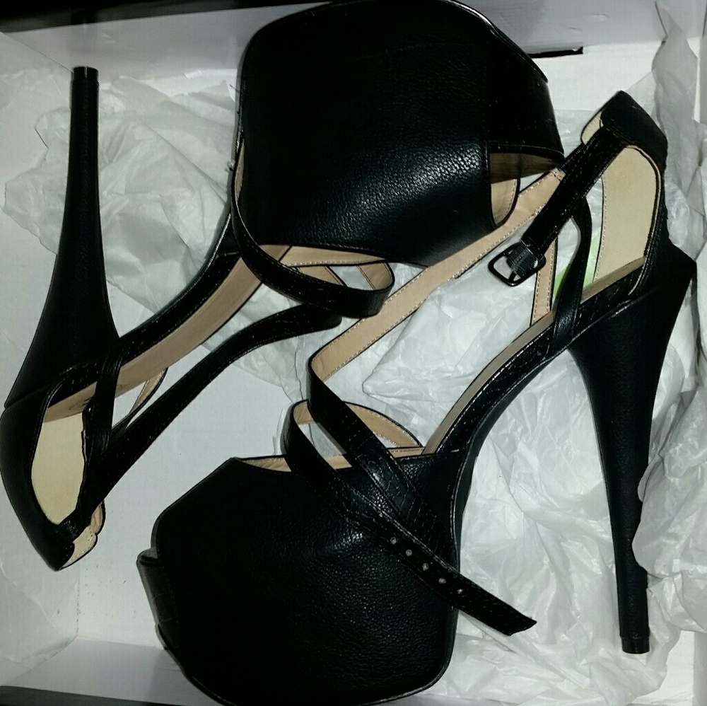 Black Platforms