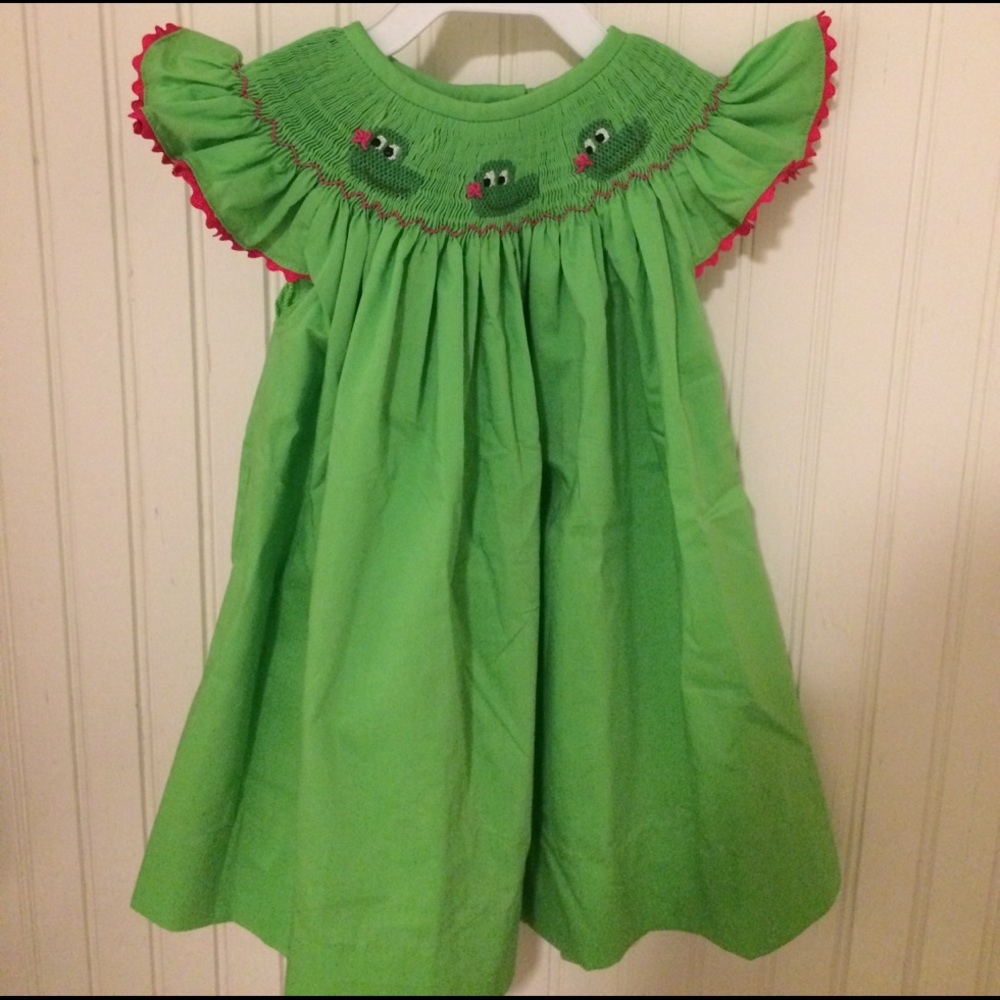 🐊Alligator smocked bishop dress