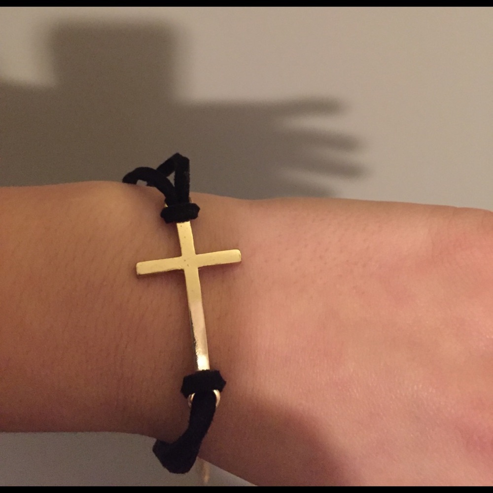 Cross bracelet