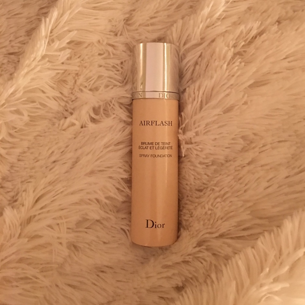 Dior Airflash Spray Foundation Shade 301