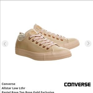 Converse Allstar Low leather exclusives size 7
