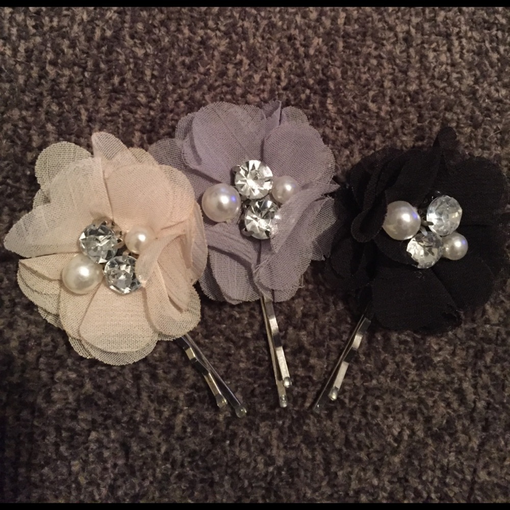 Hair pins