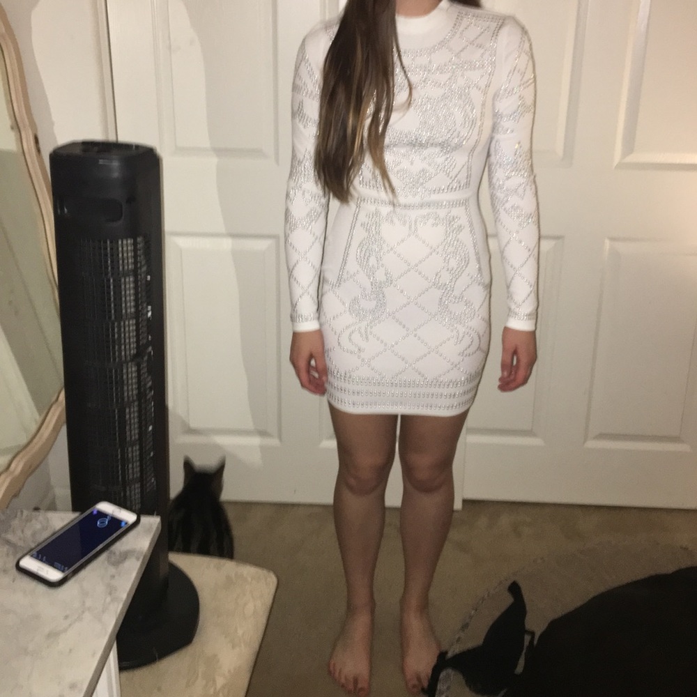✨NWT!! White bodycon Fashion Nova dress!