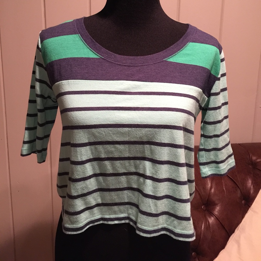 Hollister crop top size XS