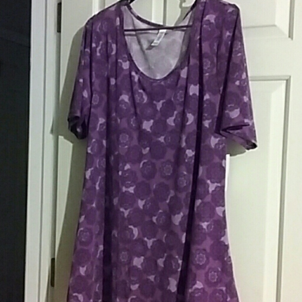 LuLaRoe Perfect T size XL