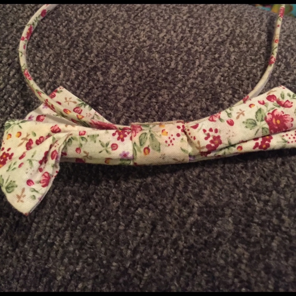 Floral bow headband