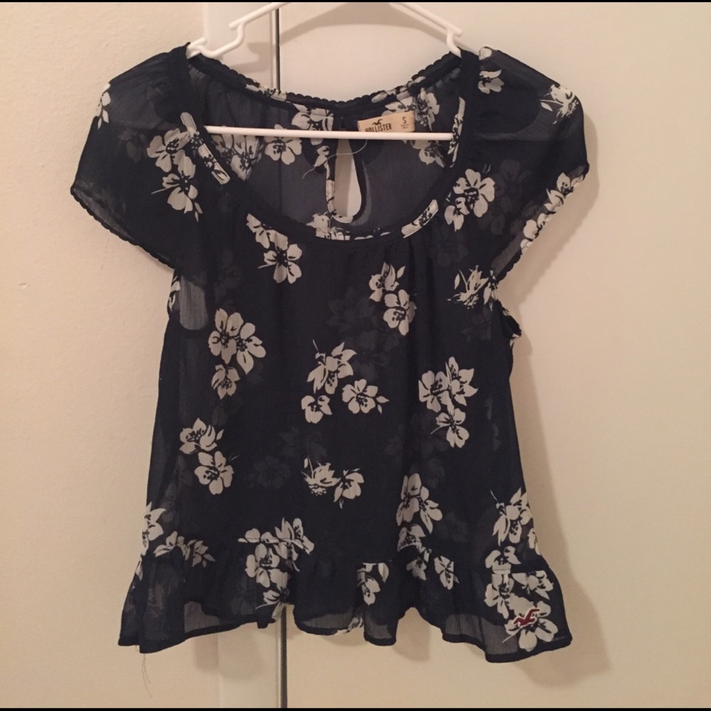 Hollister navy blue floral blouse