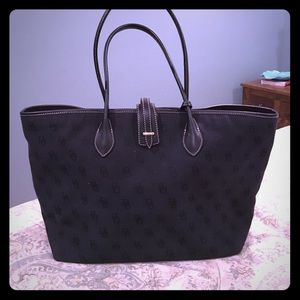 Authentic Dooney & Bourke Large Tote