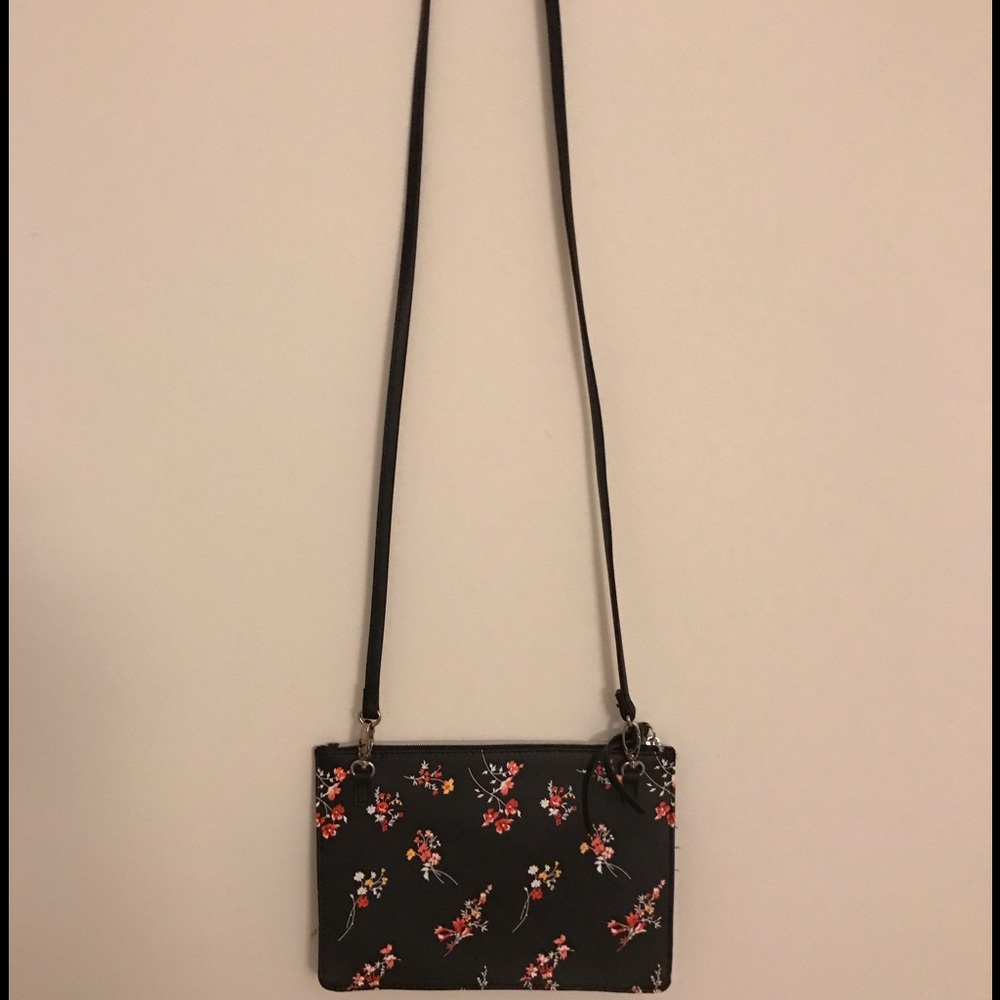 Cross body bag - Kenneth Cole reaction