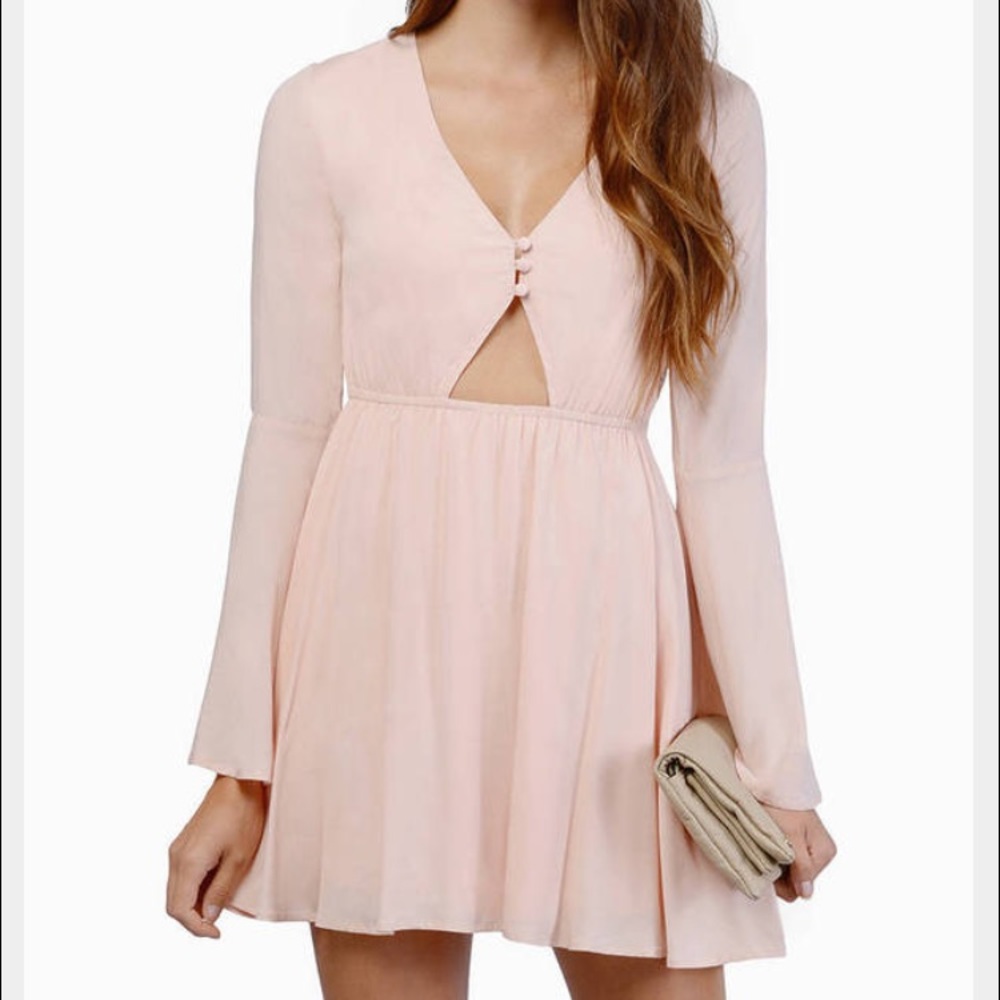 Bell sleeve Dress