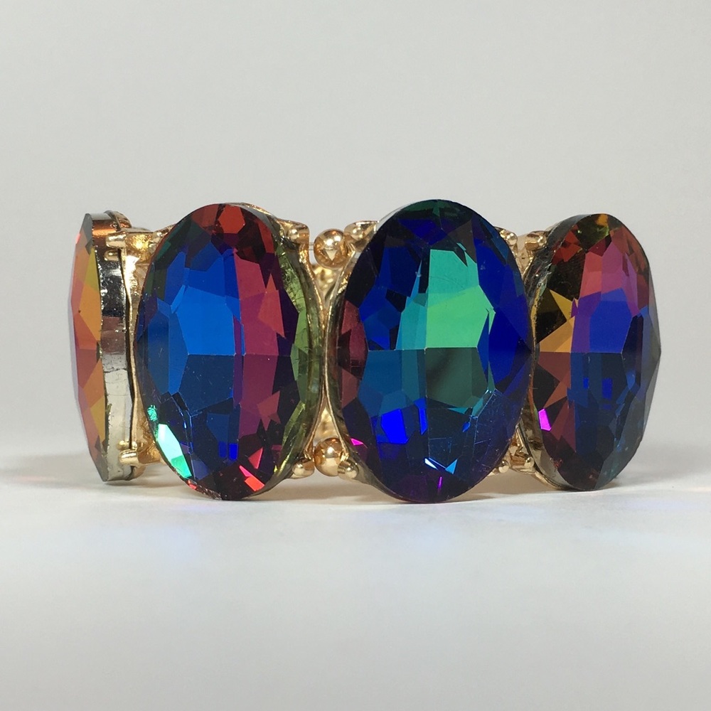 🚀Orwood Bracelet - Gold with Volcano Crystals