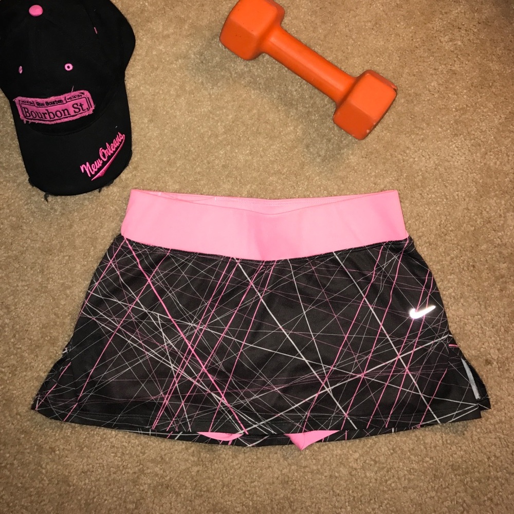 Nike sport skirt! Fit nice!