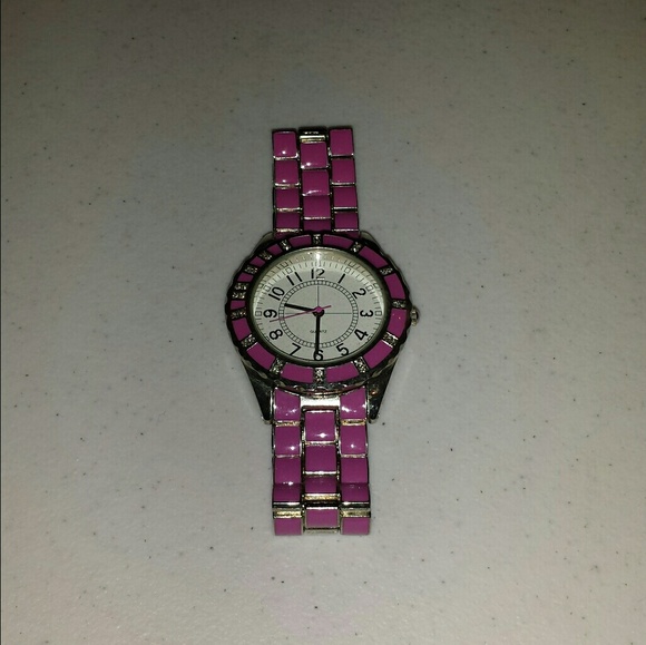Watch - Picture 1 of 1
