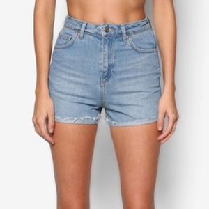 TOPSHOP SHORTS