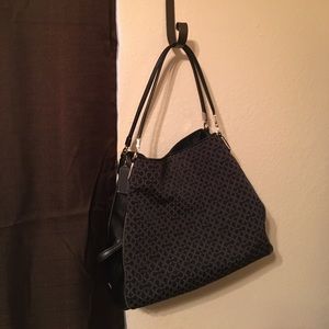 Edie Shoulder Coach Bag - GREAT condition